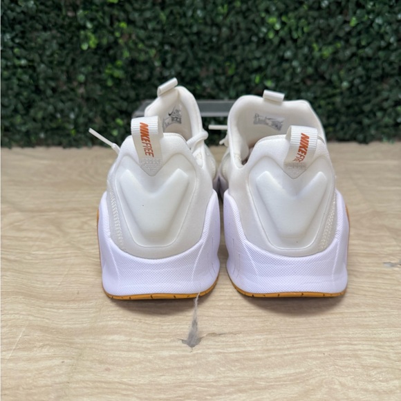 Nike Free Metcon 6 - W9.5 - Picture 5 of 10